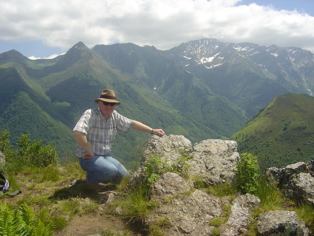 Les Rochers Saint-Savin  Exterior photo